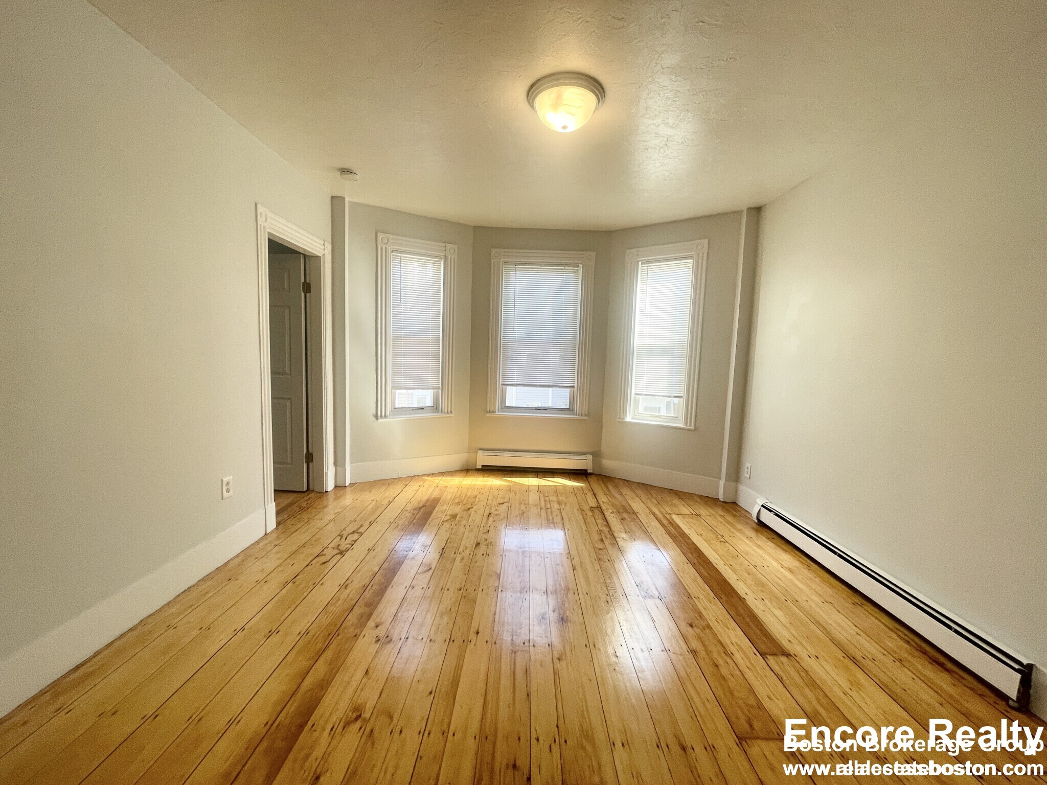 Building Photo - 24 Washburn St