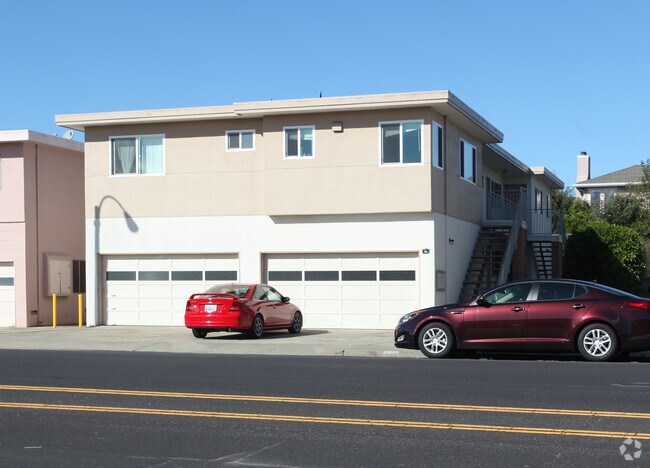 Primary Photo - 66 Arroyo Dr