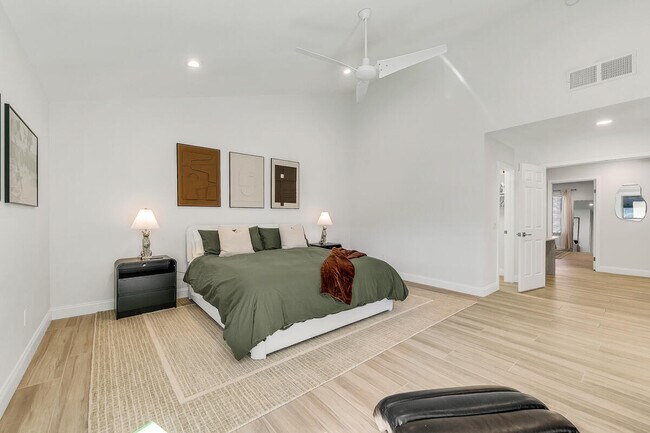 Building Photo - 45455 Crow Cir