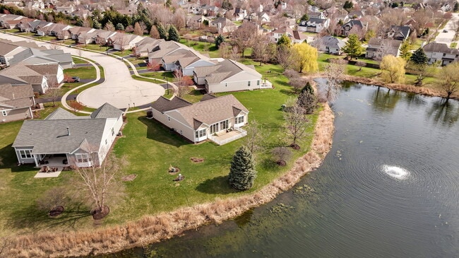 Building Photo - 814 Glory Ct
