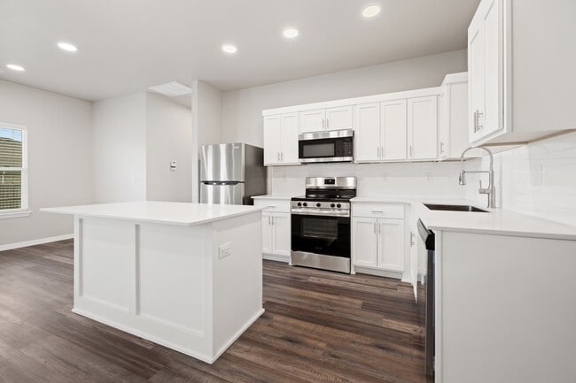 Building Photo - Villas at Palecero