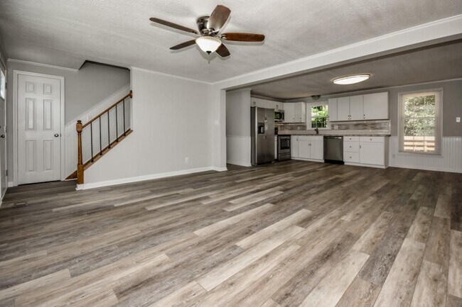 Building Photo - 4792 NC-73