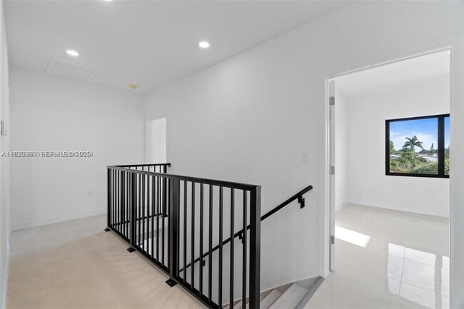 Building Photo - 1119 NW 1st St