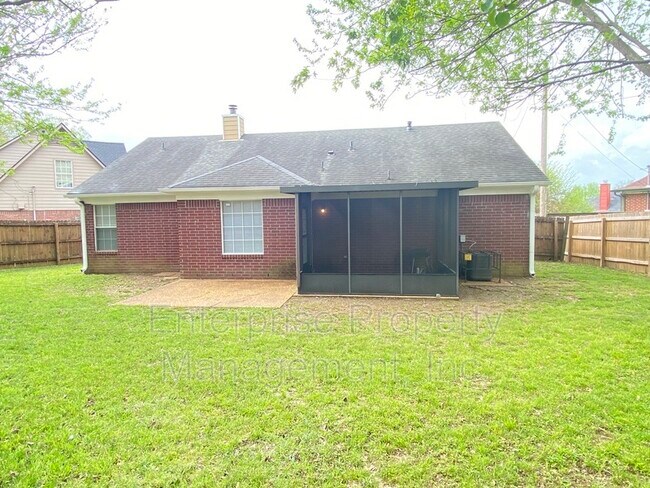 Building Photo - 6496 Amberwood Cove