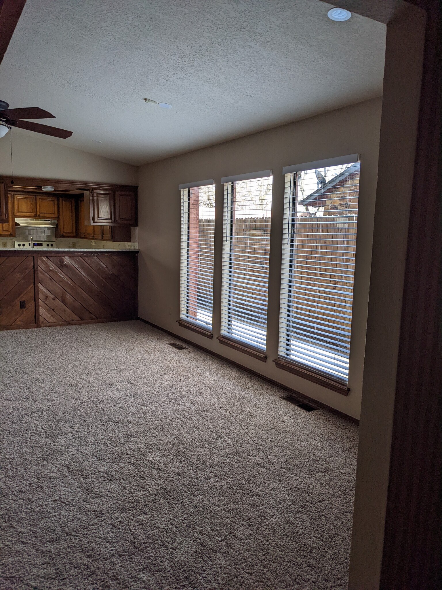 Living area with Lots of natural light - 1616 Julie Plz