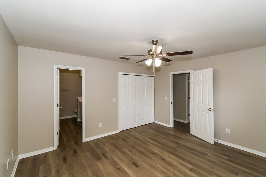 Building Photo - 8389 Argyle Corners Ct