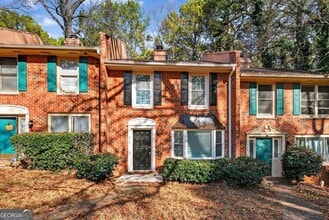 Building Photo - 898 Chippendale Ln