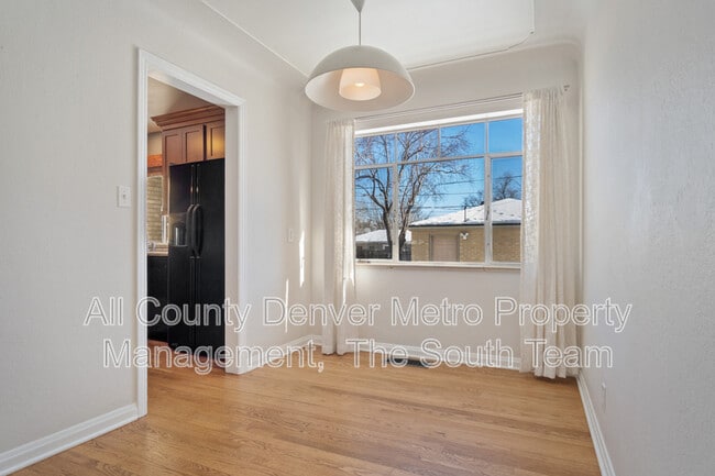 Building Photo - 2702 Meade St