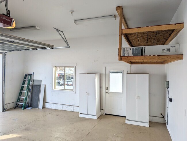 Building Photo - 1022 S 1050 E