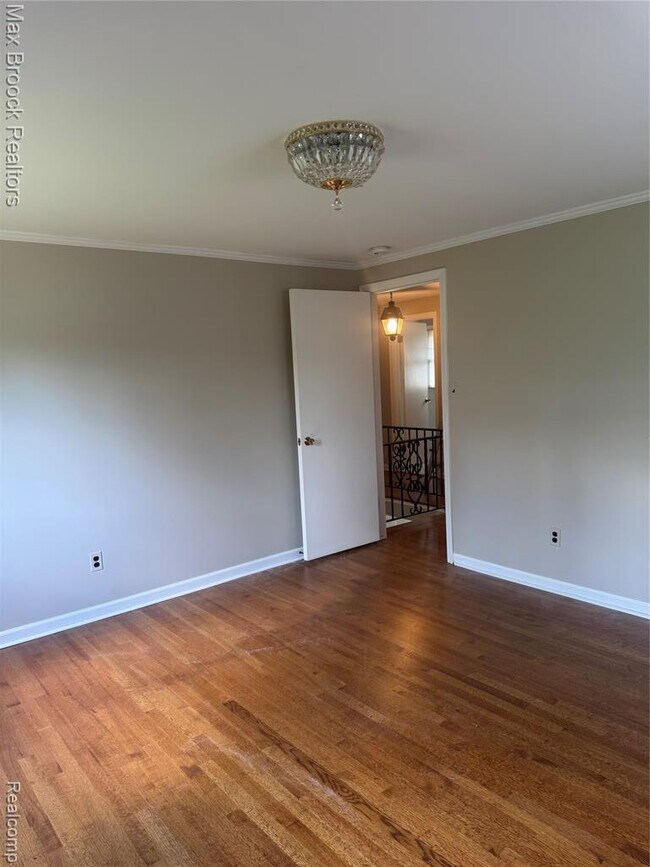 Building Photo - 3200 Hartslock Woods Dr