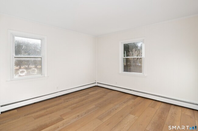 Building Photo - 1329 Stillwater Rd