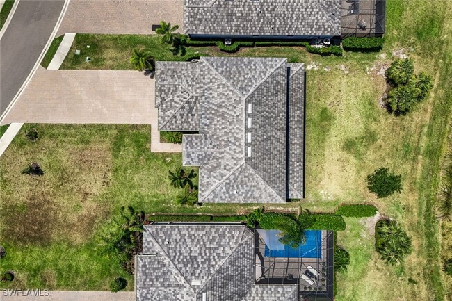 Building Photo - 17858 Rosehill Ct