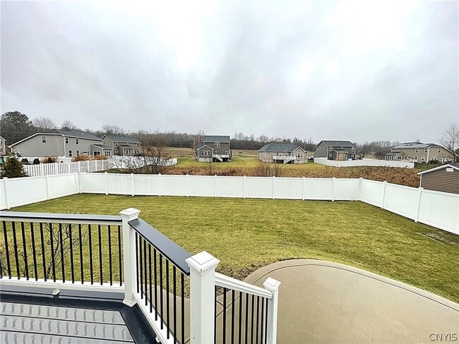 Building Photo - 113 Weeping Willow Way