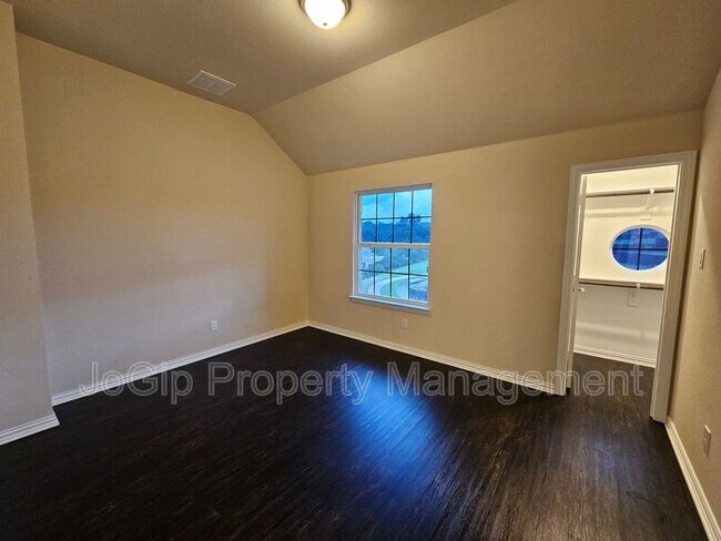 Building Photo - 4318 Egret Ct
