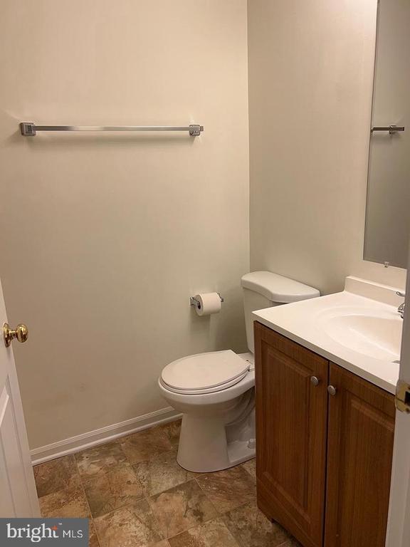 Building Photo - 600 Belle Dora Ct