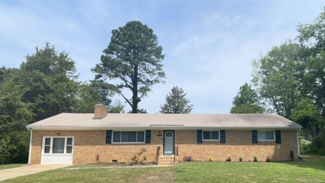 Building Photo - 107 Chestnut Dr