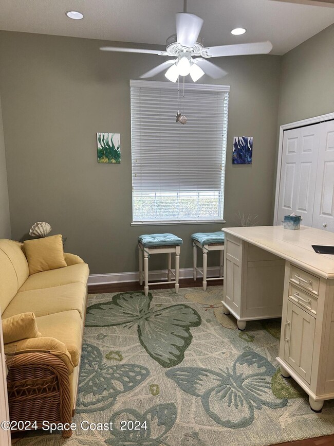 Building Photo - 8667 Villanova Dr