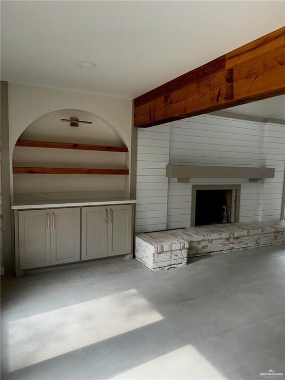 Building Photo - 24 Susan Dr