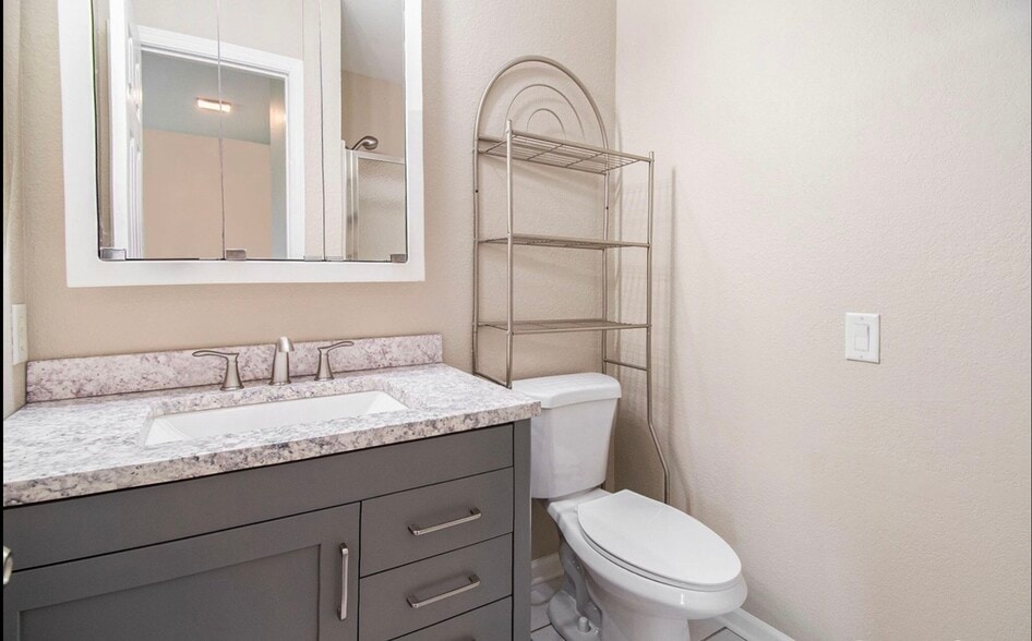 Building Photo - 4348 Norman Dr SE