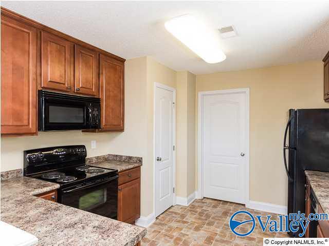 Building Photo - 212 Crab Orchard Dr