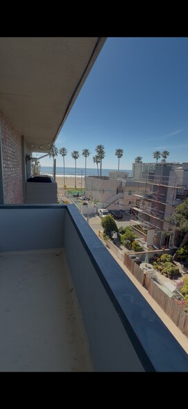 Building Photo - 20 29th Ave