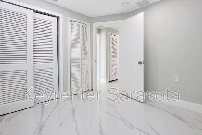 Building Photo - 130 Virginia Ct