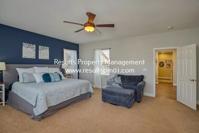Building Photo - Spacious and upgraded 4 Bed 3 Bath Roseville Home