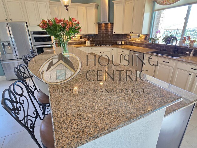 Building Photo - Serrano Executive 4bd/4.5ba Executive Home with Pool, Spa & 4-Car Garage!