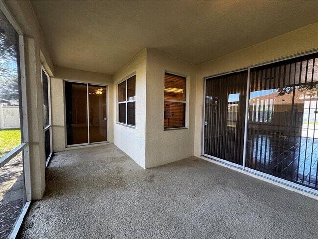 Building Photo - 15307 Grand Haven Dr
