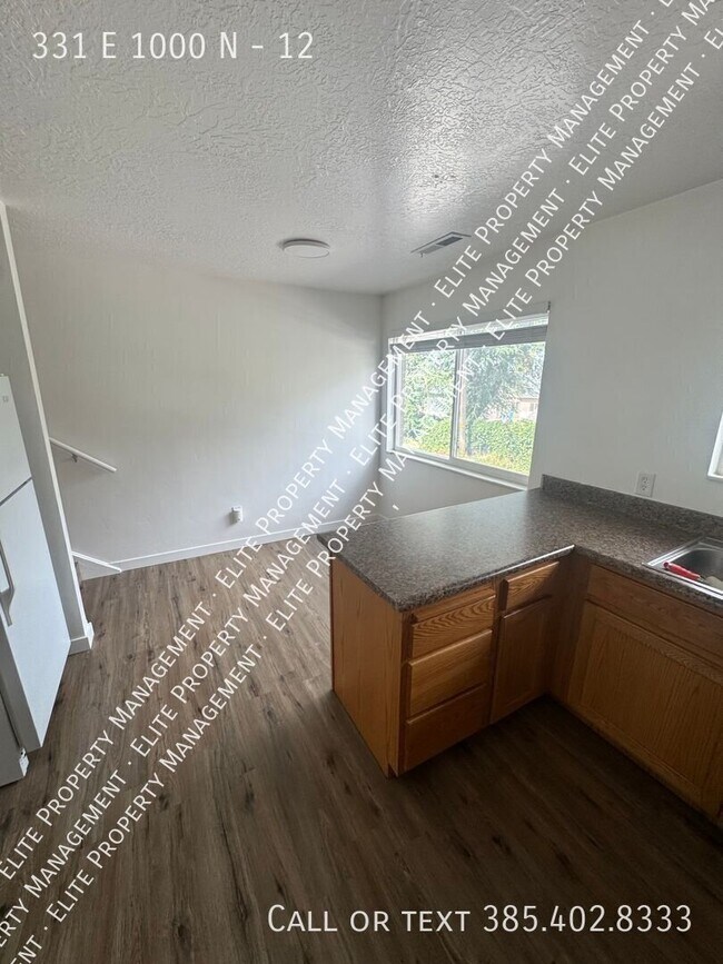 Building Photo - 331 E 1000 N