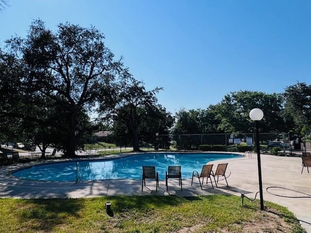 Building Photo - 4811 Rollingwood Ct
