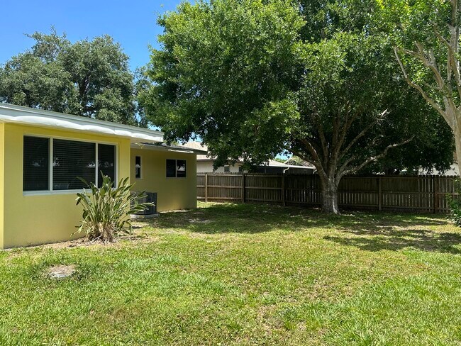 Building Photo - 2745 Atlantic Blvd