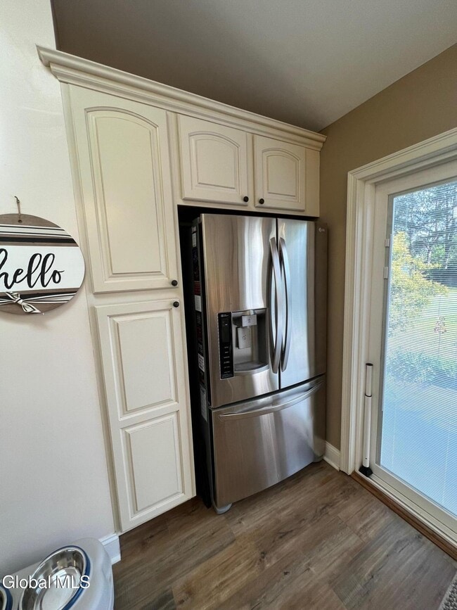 Building Photo - 111 Stone Ridge Ct