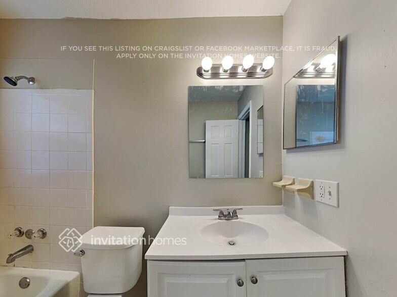 Building Photo - 607 Barkfield St