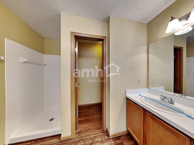 Building Photo - 3255 Jacklin Drive