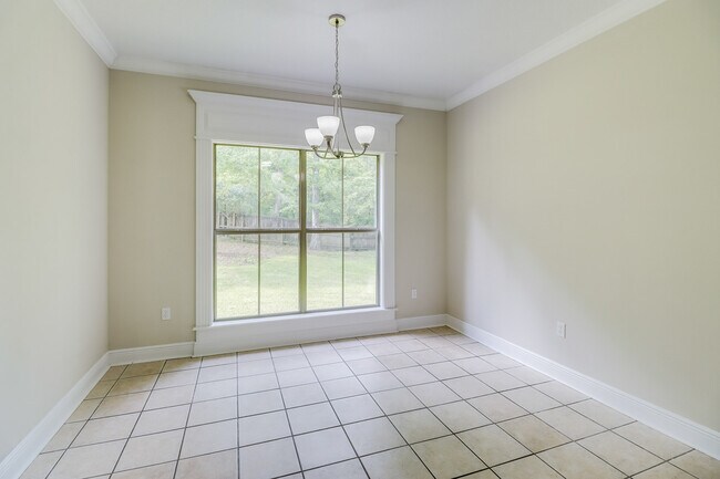 Building Photo - 15033 S White Swan Dr