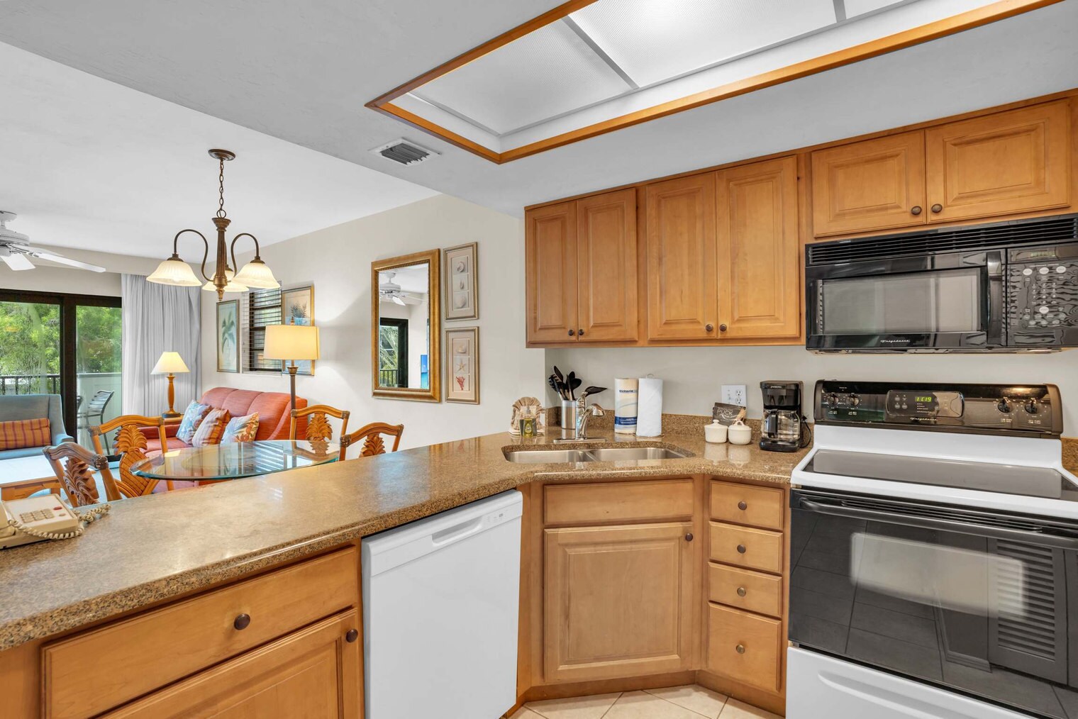 Building Photo - 600 Neapolitan Way