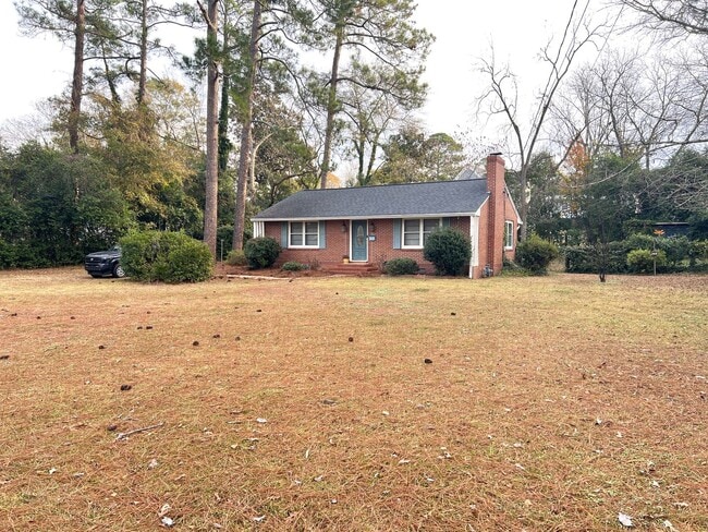 Building Photo - Cute Home in Midtown