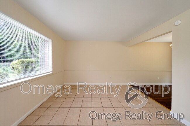 Building Photo - 2150 20th St