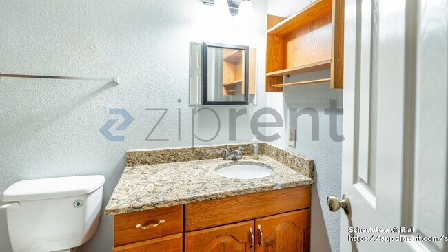 Building Photo - 9015 Jean Verte