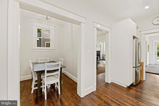 Building Photo - 5923 33rd St NW