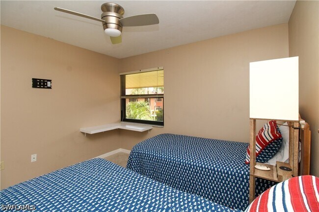 Building Photo - 1510 Mainsail Dr