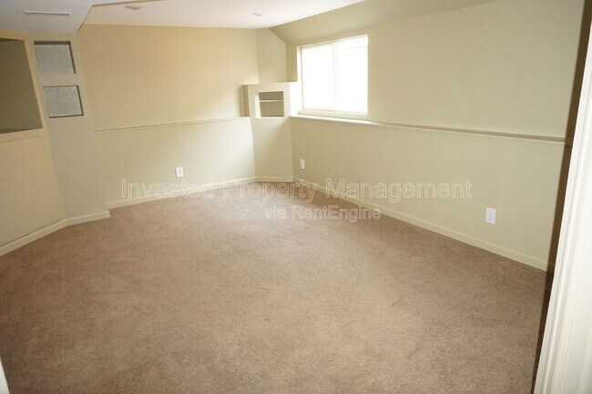 Building Photo - 9847 Sydney Ln