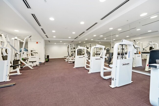 Building Photo - 42 8th St