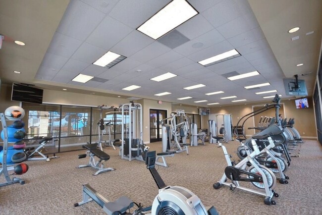 Building Photo - 29402 Ella Larchmont Ct