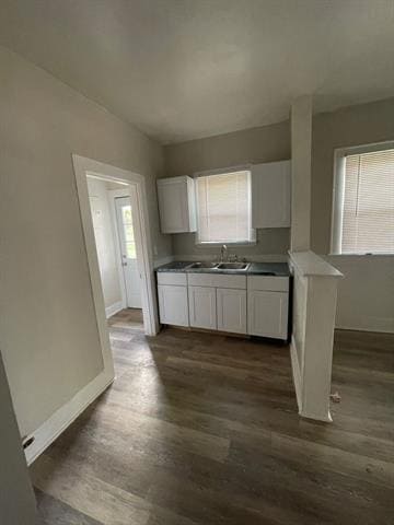 Building Photo - 516 S Nueces St