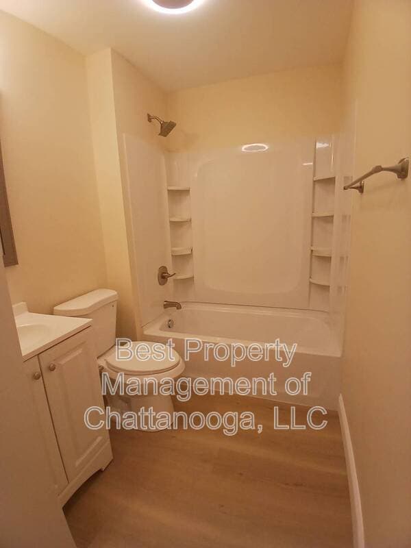 Building Photo - 5249 Usher Dr