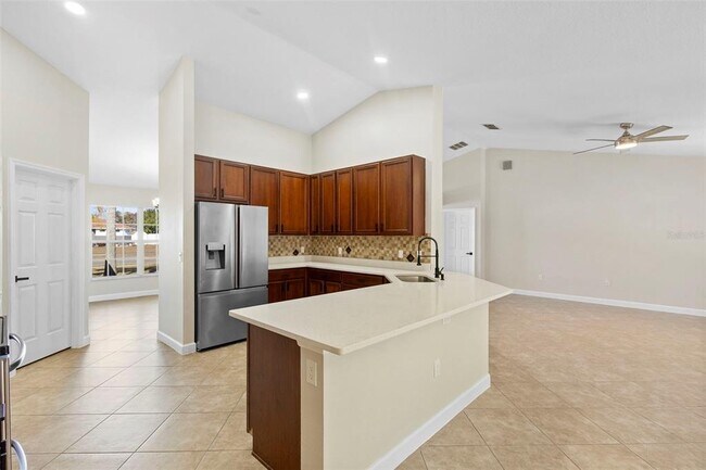 Building Photo - 1227 Tivoli Dr