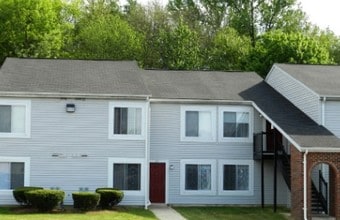 Building Photo - Pineview Apartments