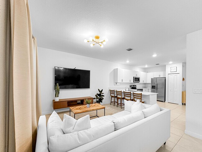 Building Photo - 13402 SW 286th St